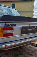 BMW 2002 Turbo - Die bayrische Ikone