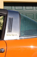 Porsche 911 T Targa 2.2 L in signalorange