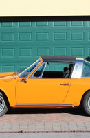 Porsche 911 T Targa 2.2 L in signalorange