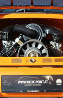 Porsche 911 T Targa 2.2 L in signalorange