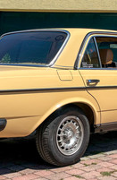 Mercedes Benz 230 W123