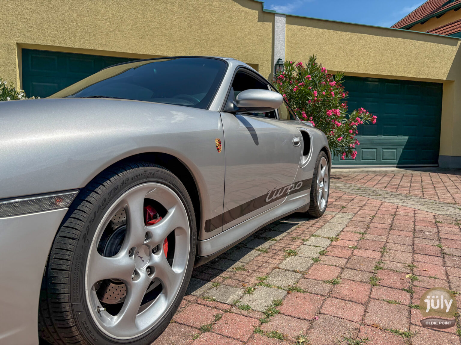 996 Turbo-9