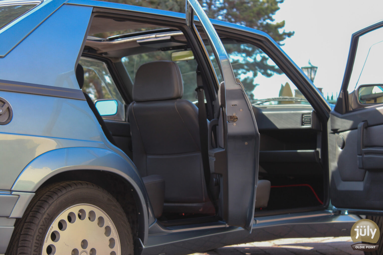 Alfa Romea 75 3.0-09