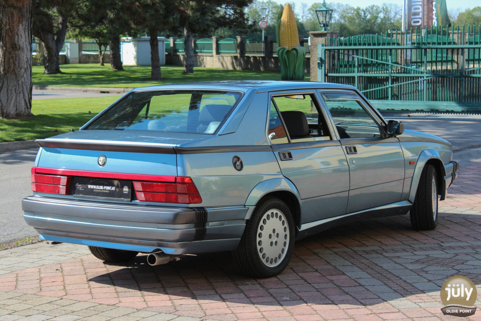 Alfa Romea 75 3.0-20