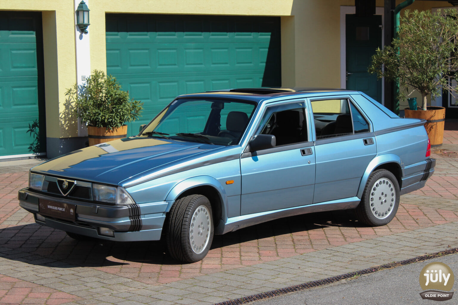 Alfa Romea 75 3.0-26