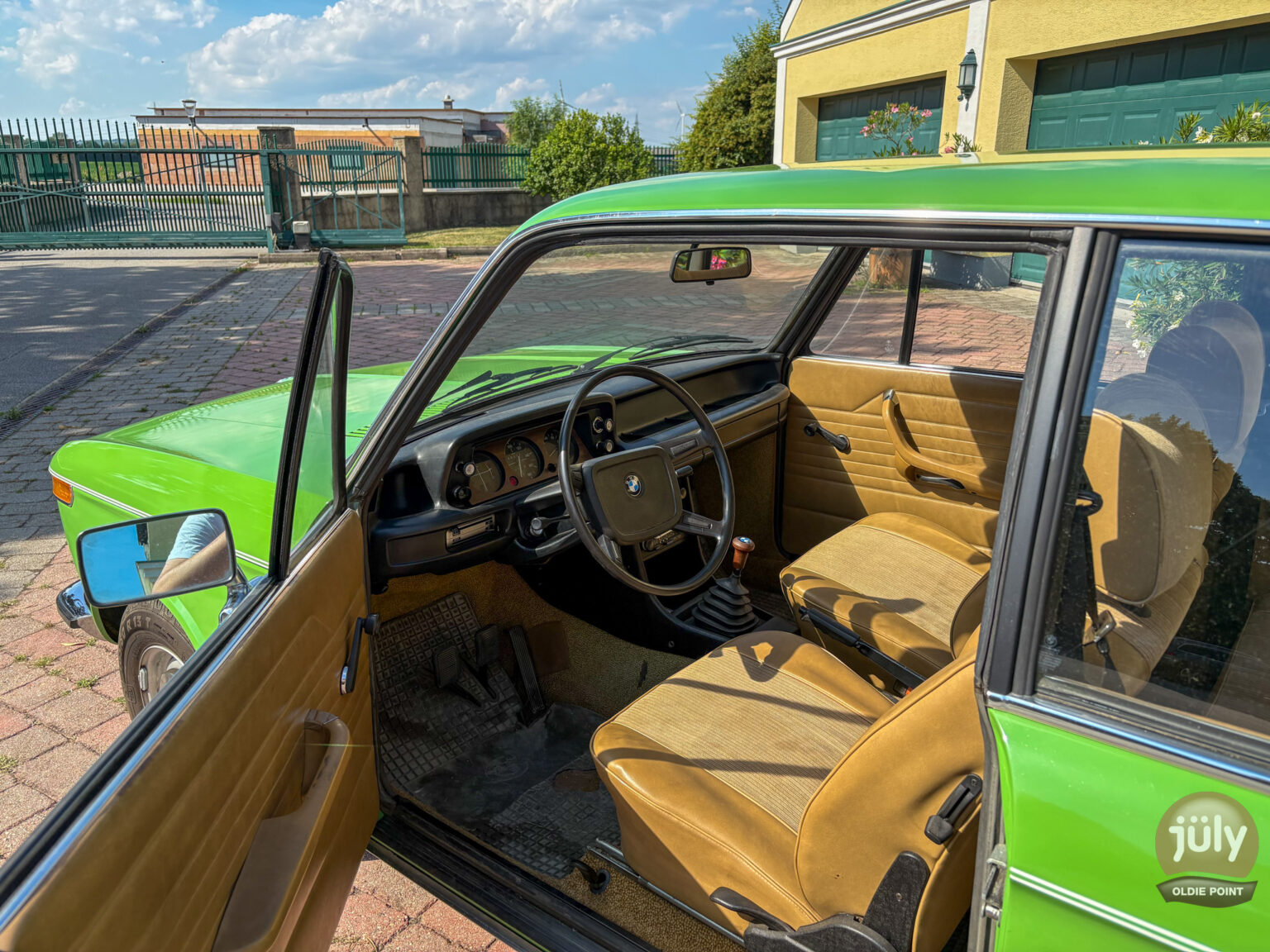 BMW 1502 Gurkerl-9