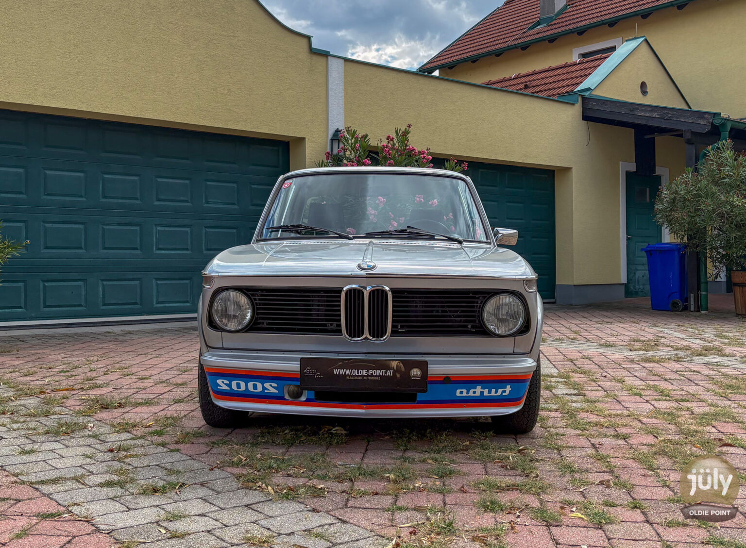 BMW 2002 Turbo Burger-3