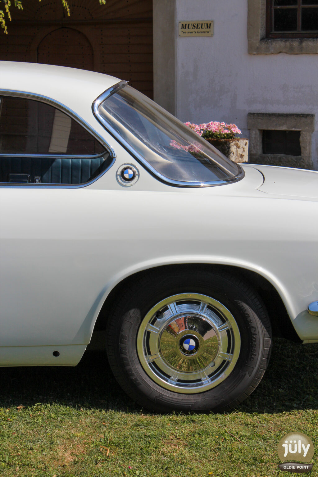 BMW Bertone 3200CS-03