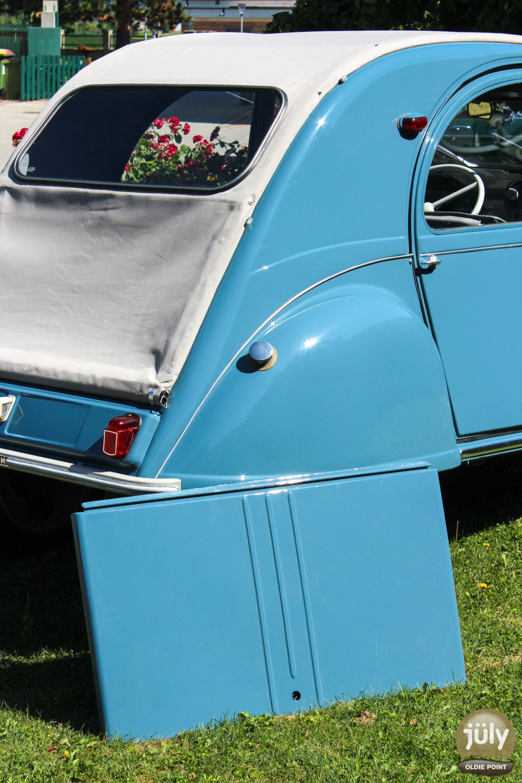 Citroen 2 CV-01