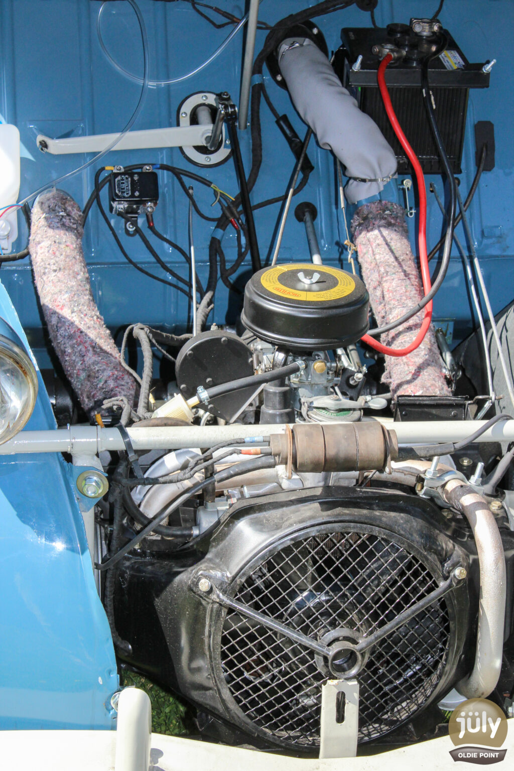 Citroen 2 CV-03