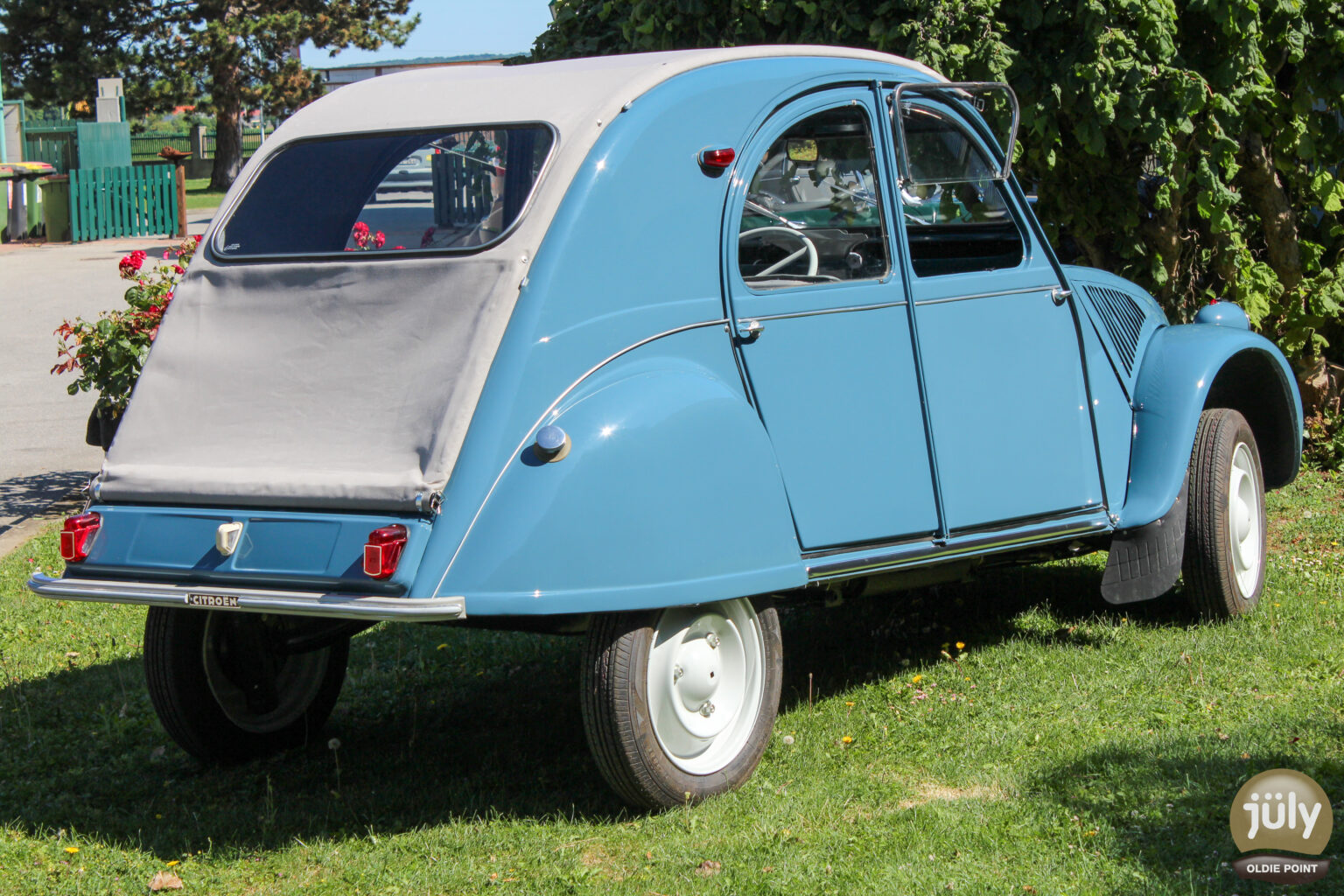 Citroen 2 CV-05