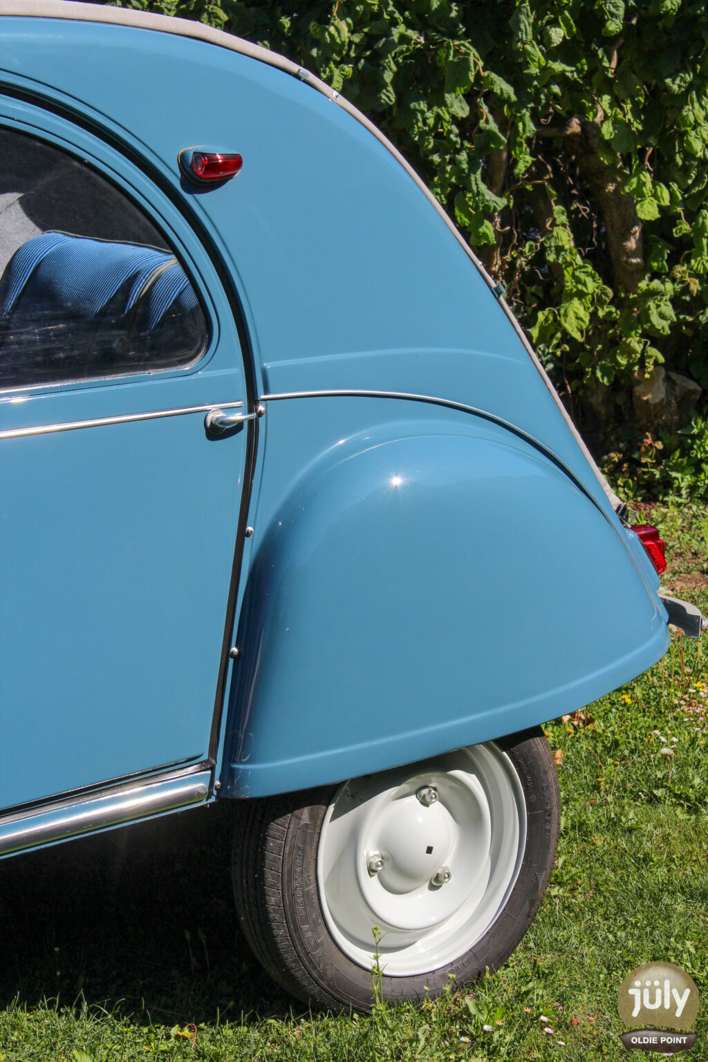 Citroen 2 CV-17