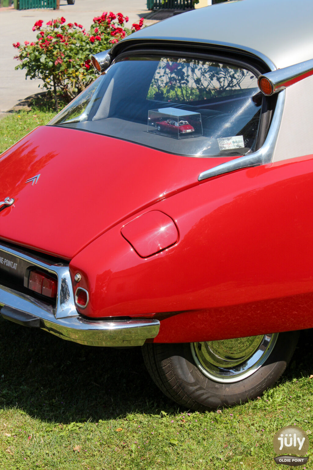Citroen DS-05