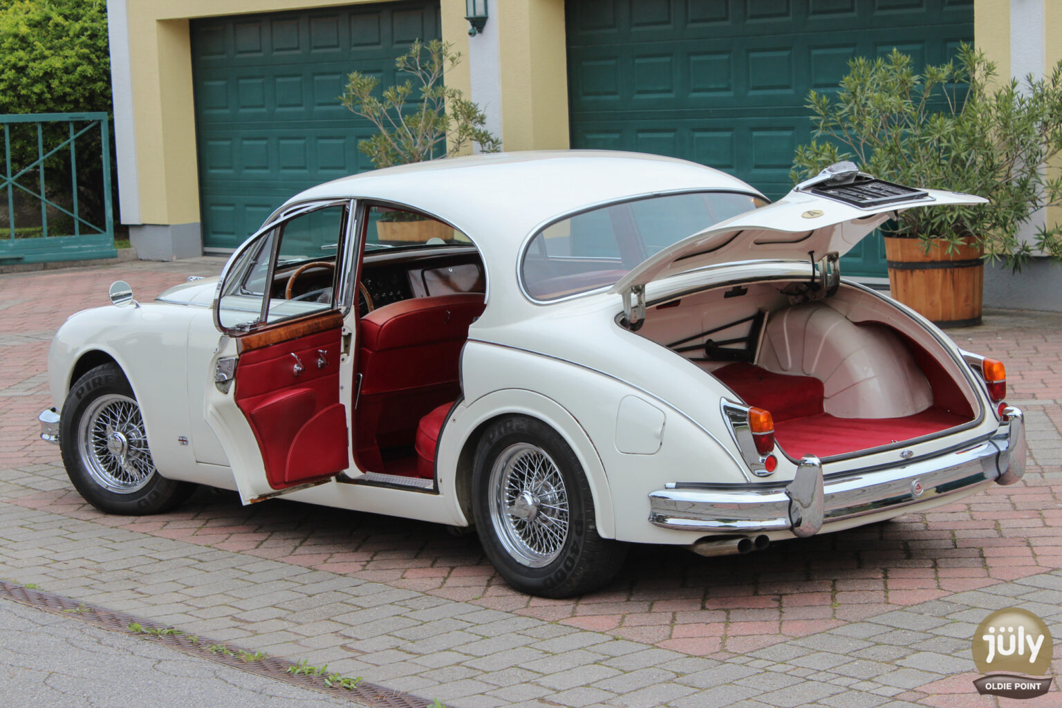 Jaguar MK2 3.8L-01