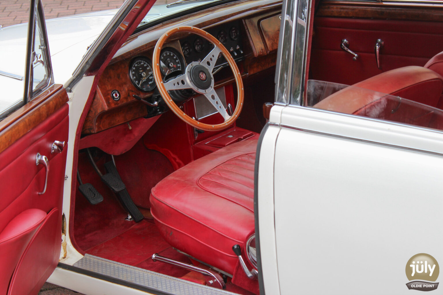 Jaguar MK2 3.8L-08