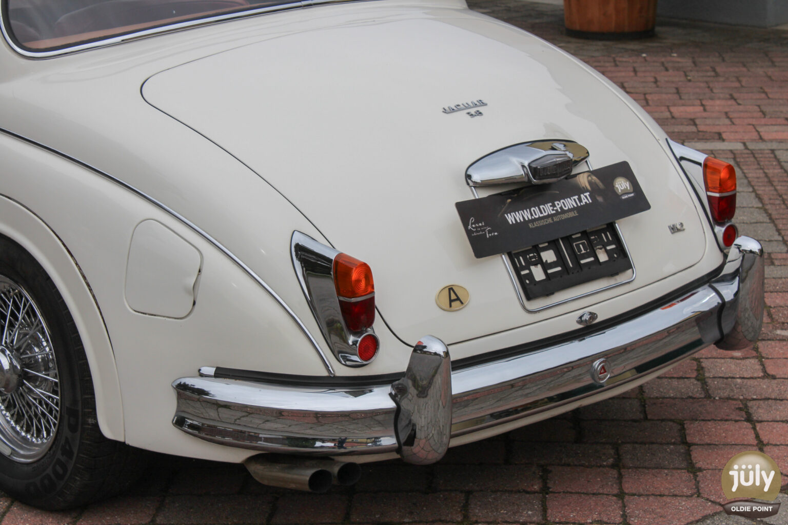 Jaguar MK2 3.8L-17
