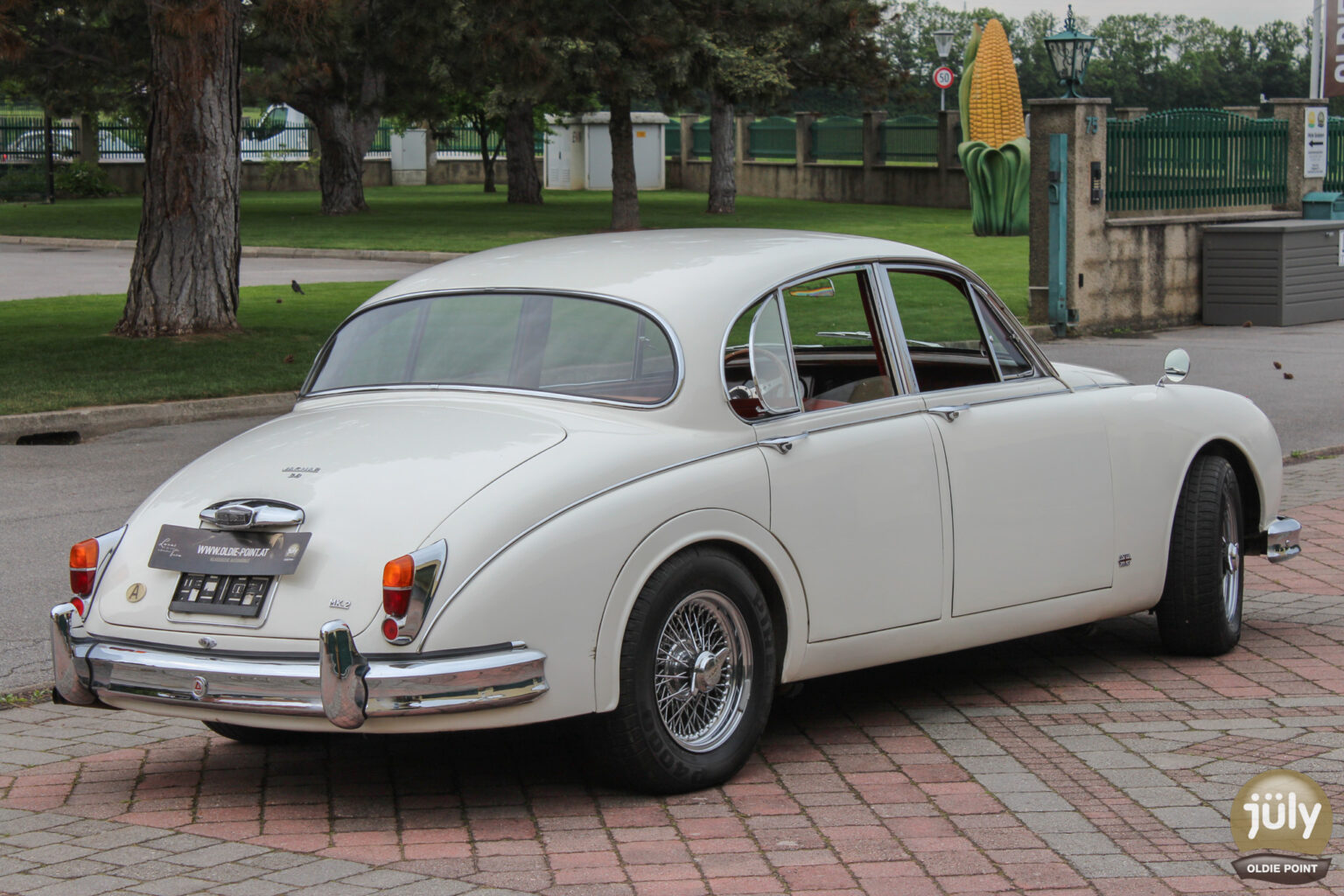 Jaguar MK2 3.8L-18