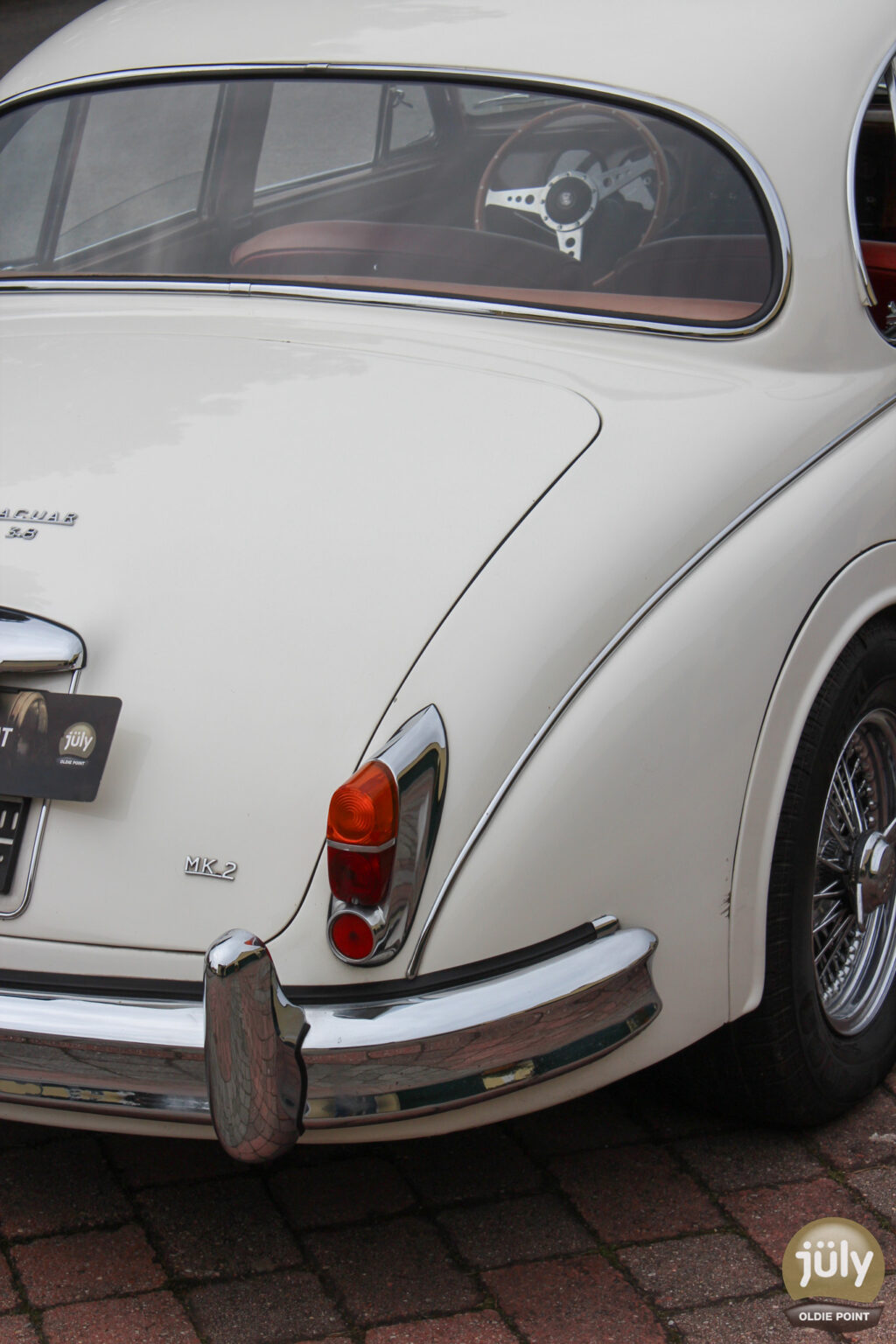 Jaguar MK2 3.8L-19