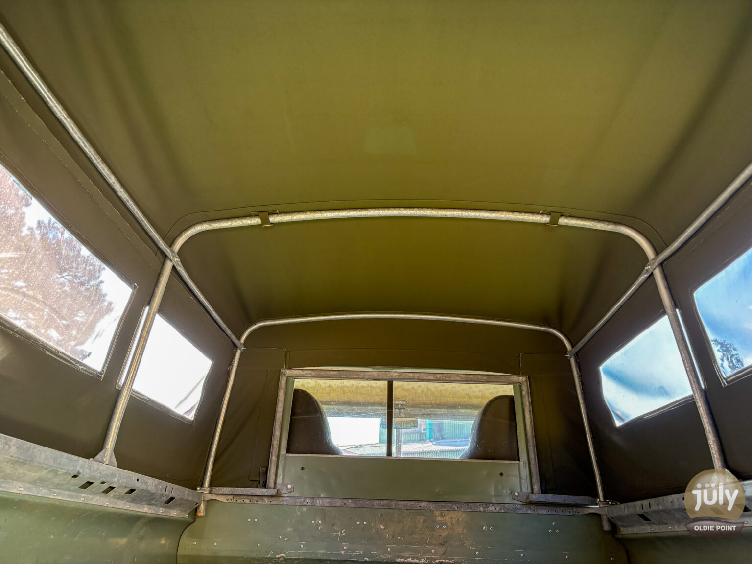 Land Rover 109 Station V8 Langes-12