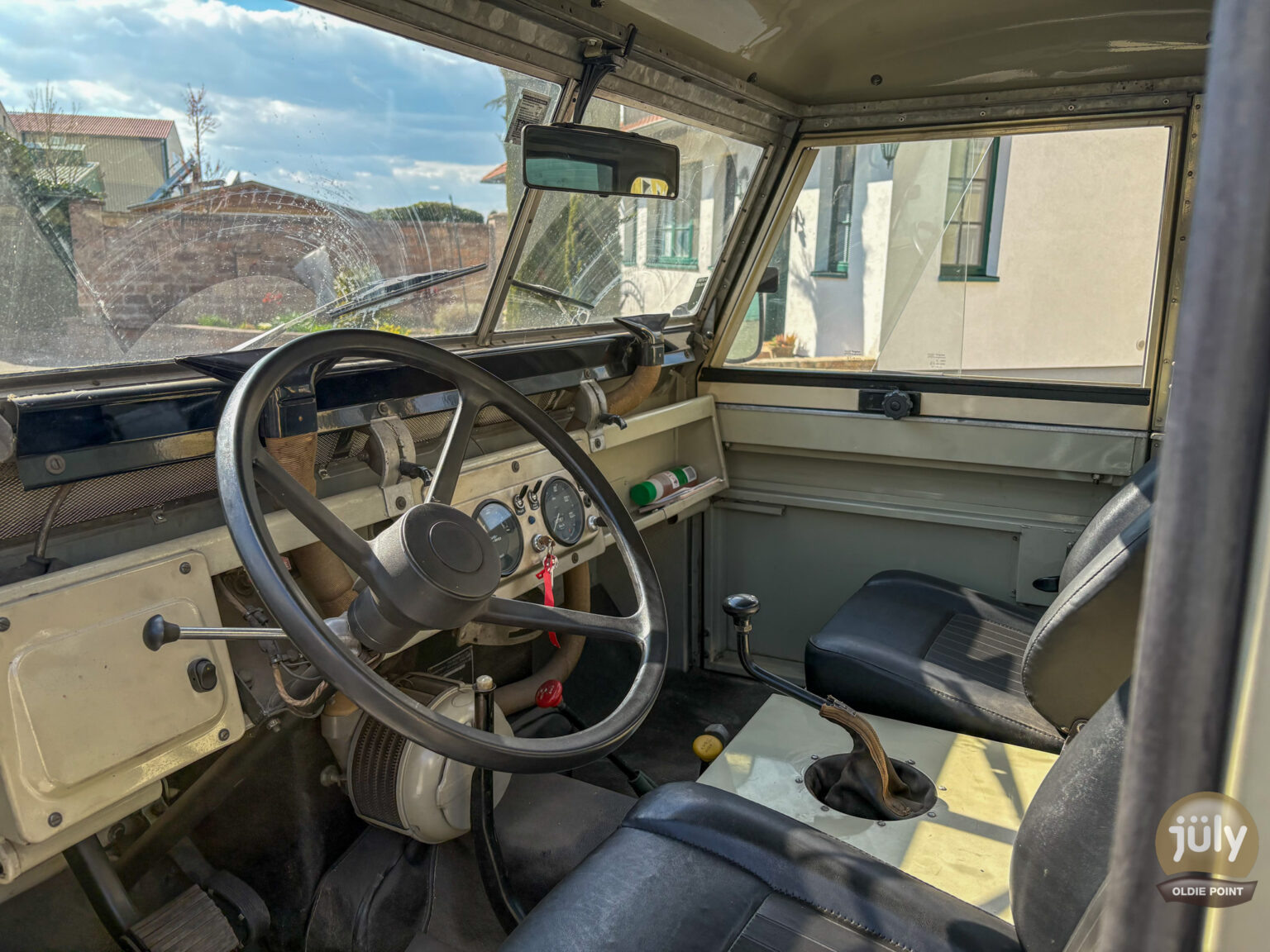 Land Rover 110 IIB Forward Control Langes-12