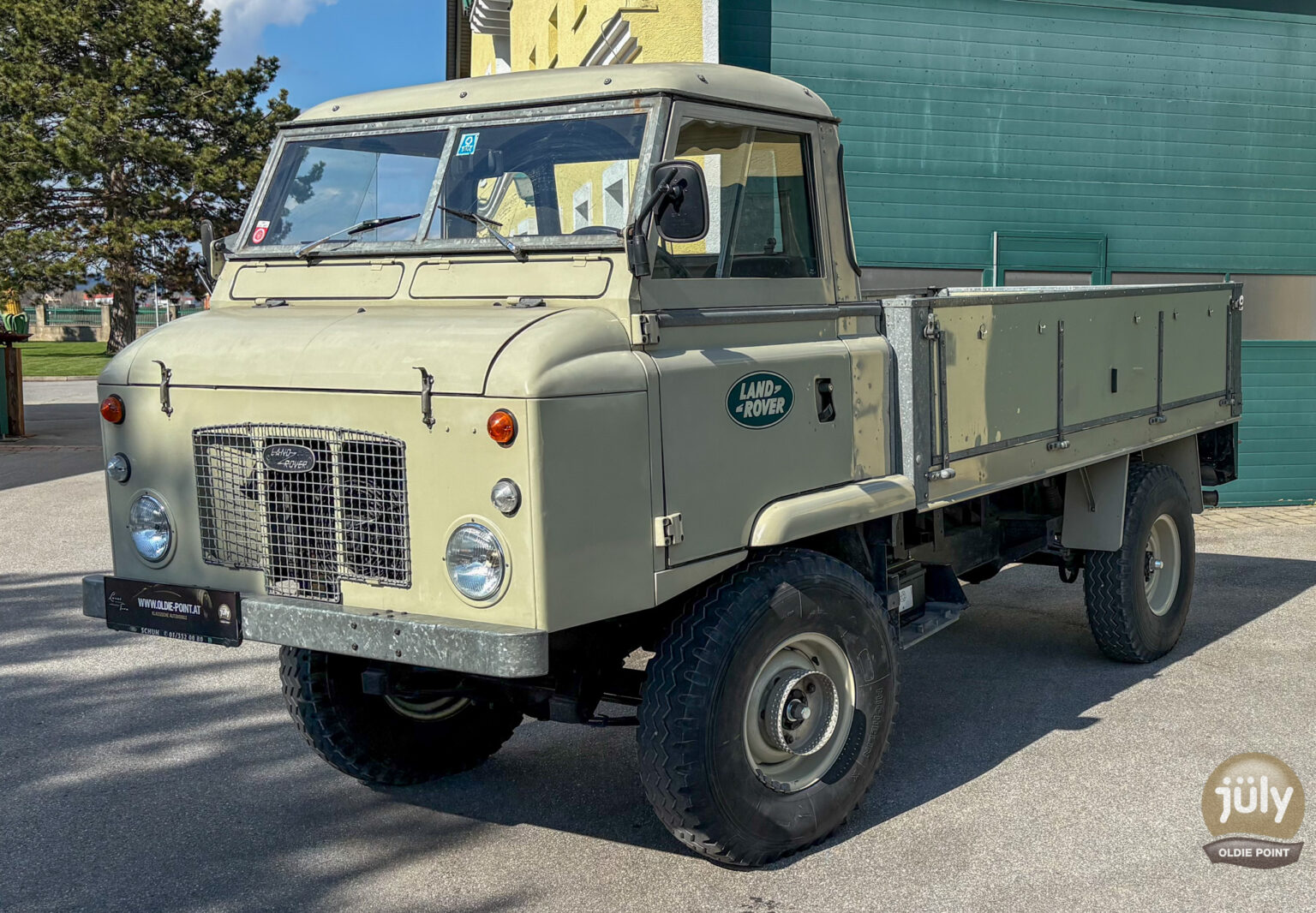 Land Rover 110 IIB Forward Control Langes-5