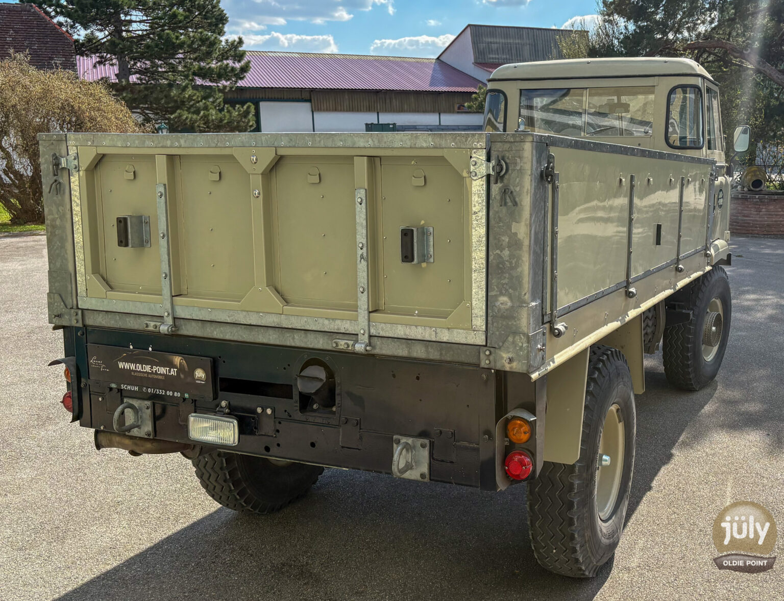 Land Rover 110 IIB Forward Control Langes-9