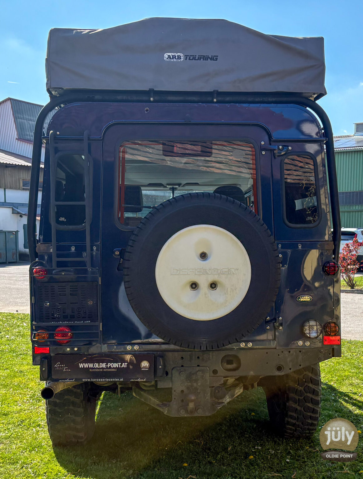 Land Rover Defender 110 SW Langes-9