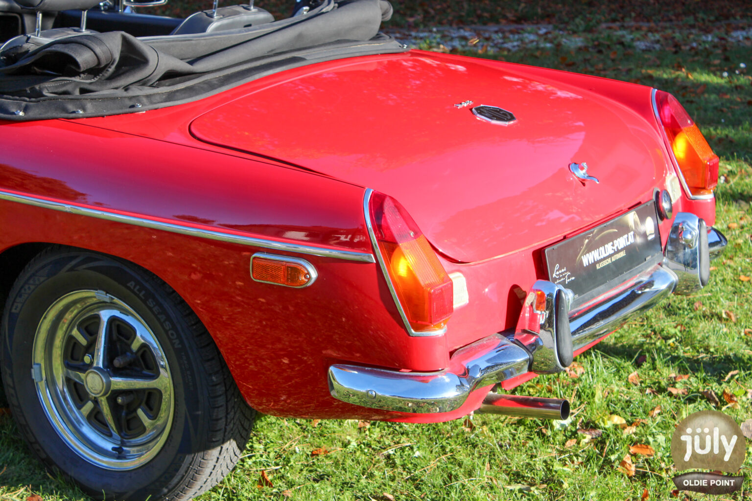 MG B Roadster Pikart-06