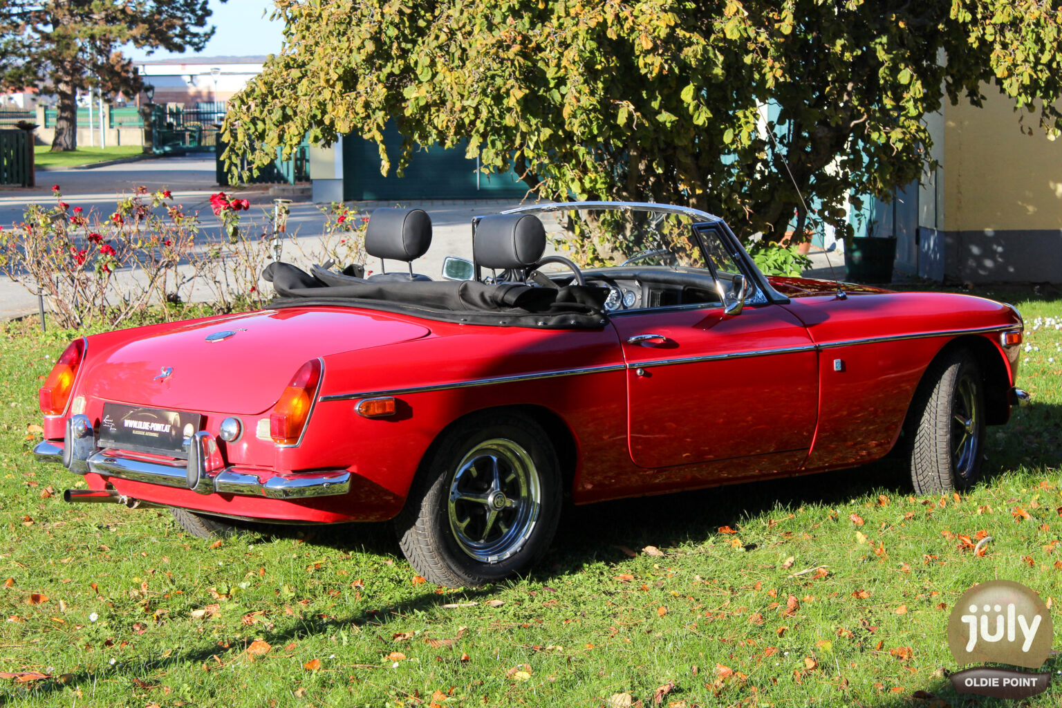 MG B Roadster Pikart-08