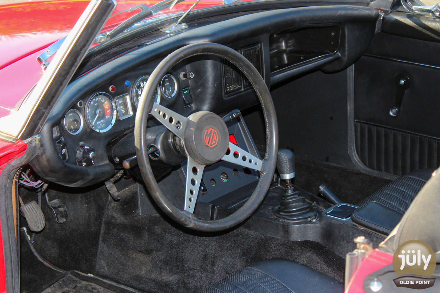 MG B Roadster Pikart-18