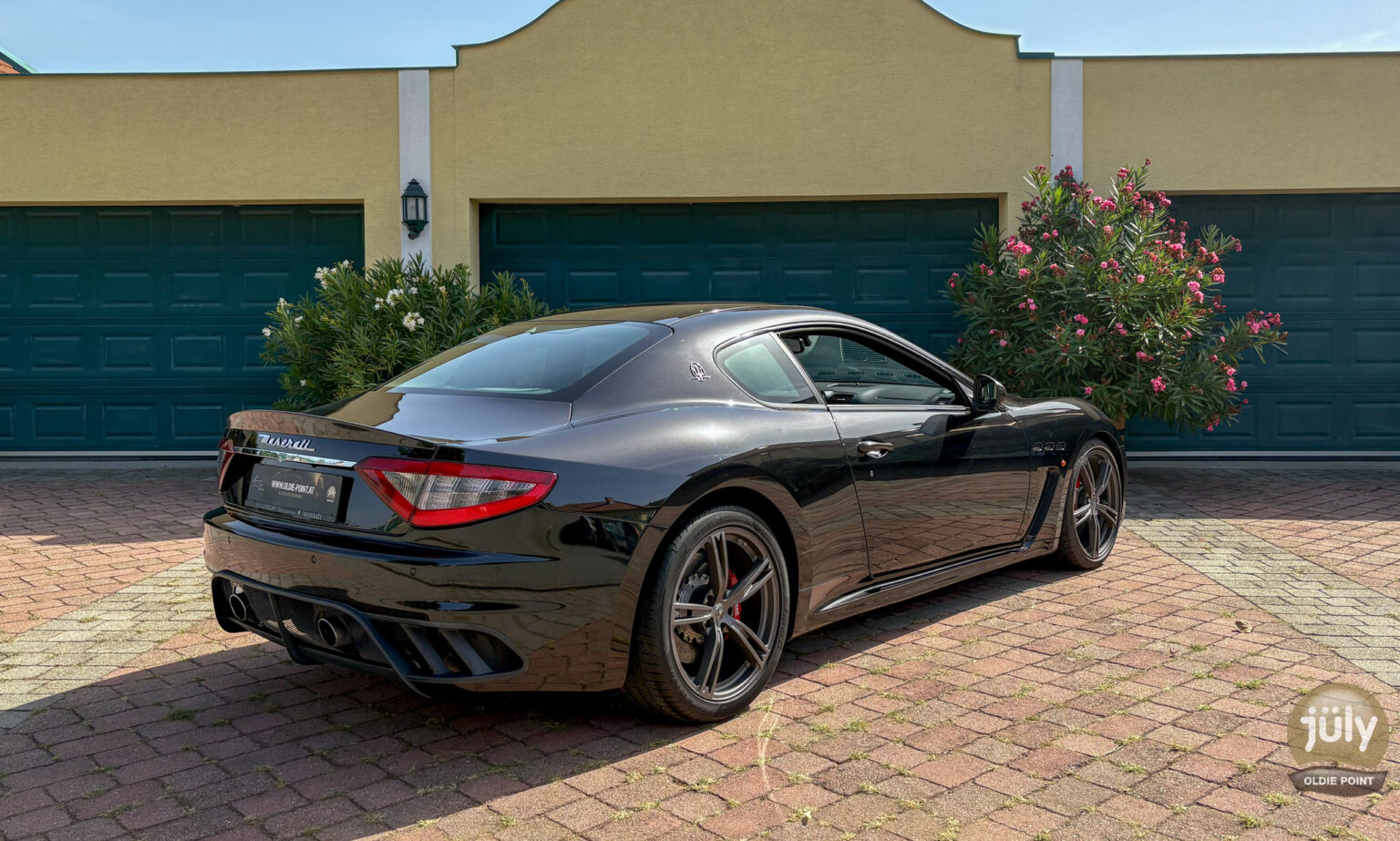 Maserati Gran Turismo MC Stradale Centennial Edition-4