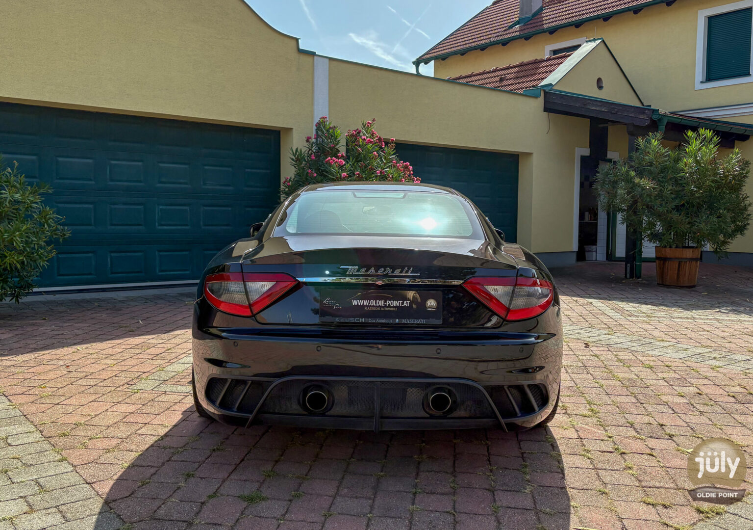 Maserati Gran Turismo MC Stradale Centennial Edition-6