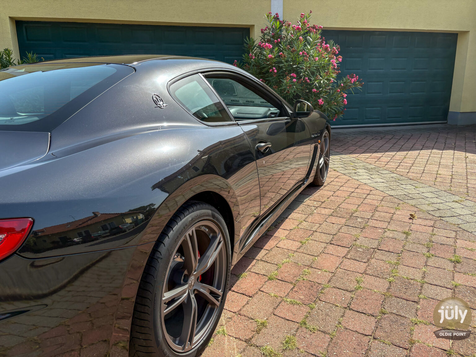 Maserati Gran Turismo MC Stradale Centennial Edition-8