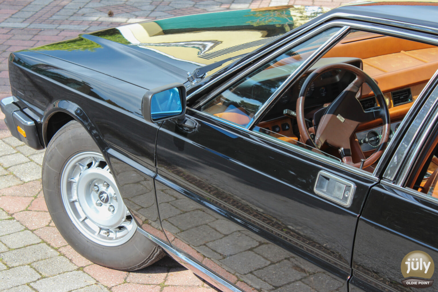 Maserati Quattroporte-11