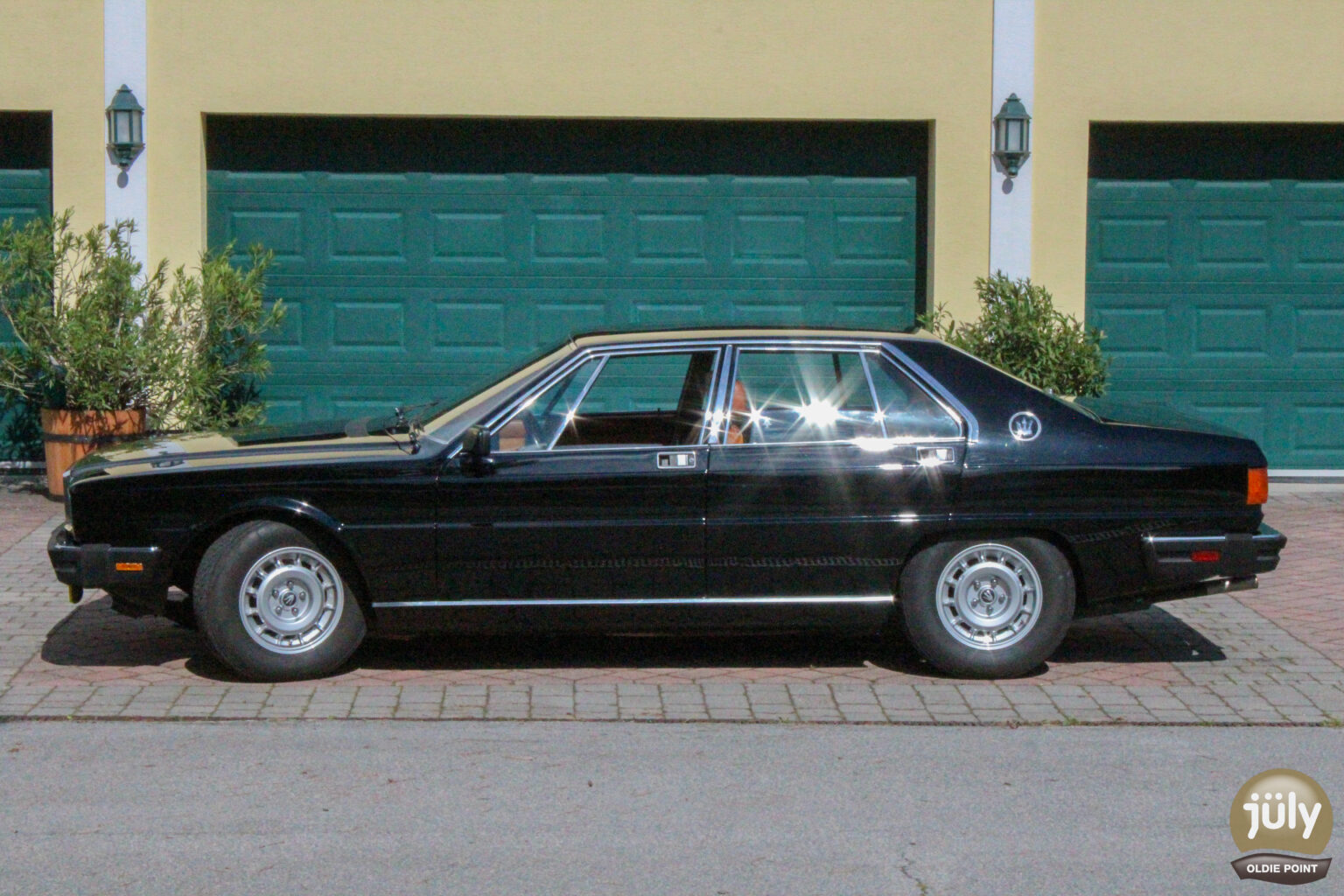 Maserati Quattroporte-12