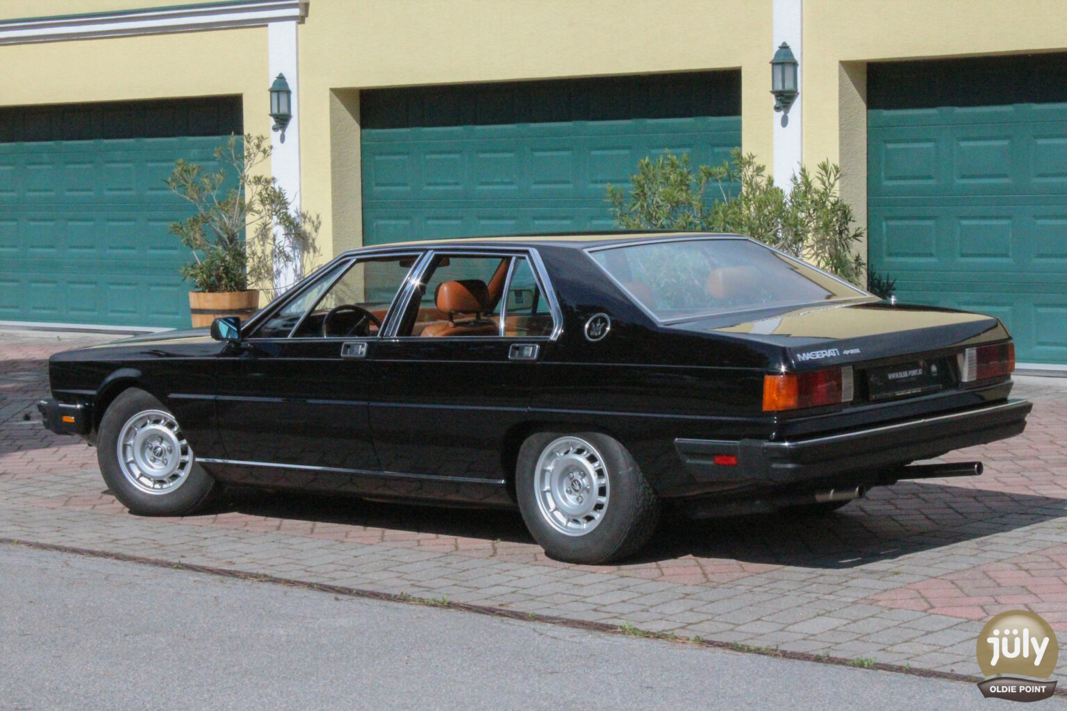 Maserati Quattroporte-13