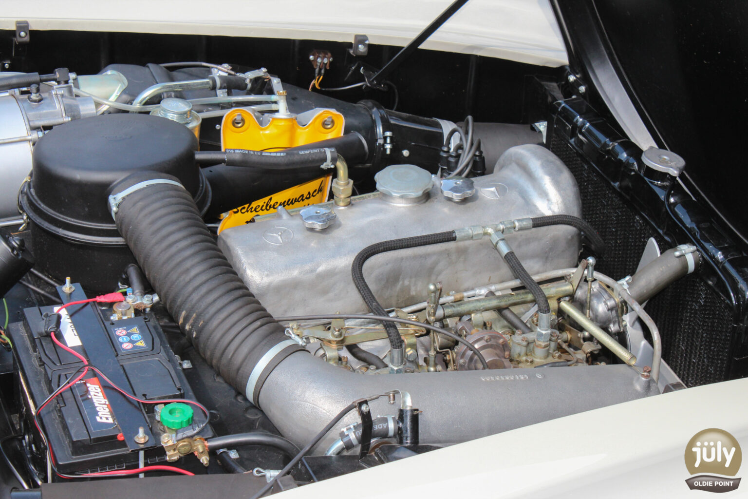 Mercedes 190 SL_Oldie_Point-02