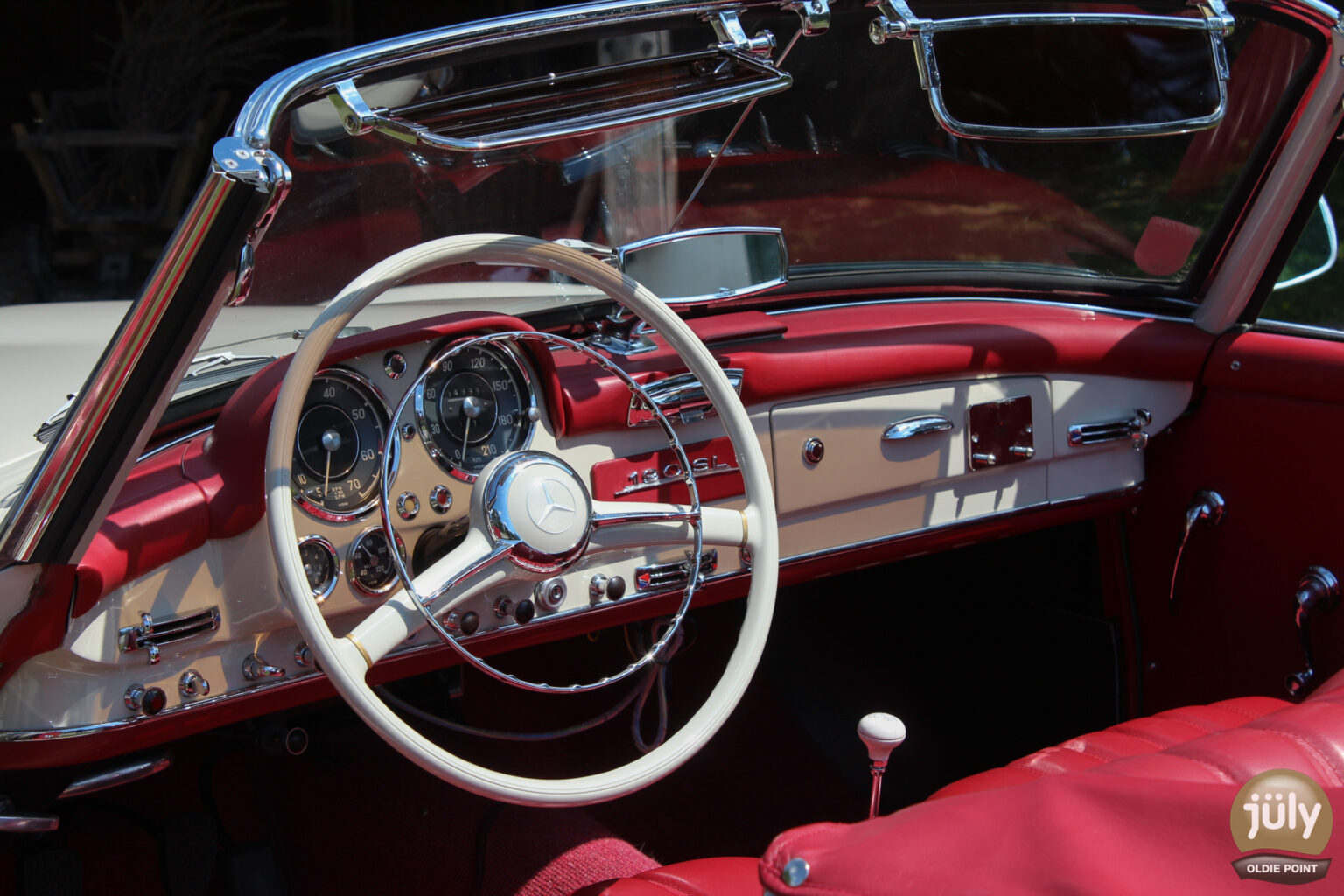 Mercedes 190 SL_Oldie_Point-05