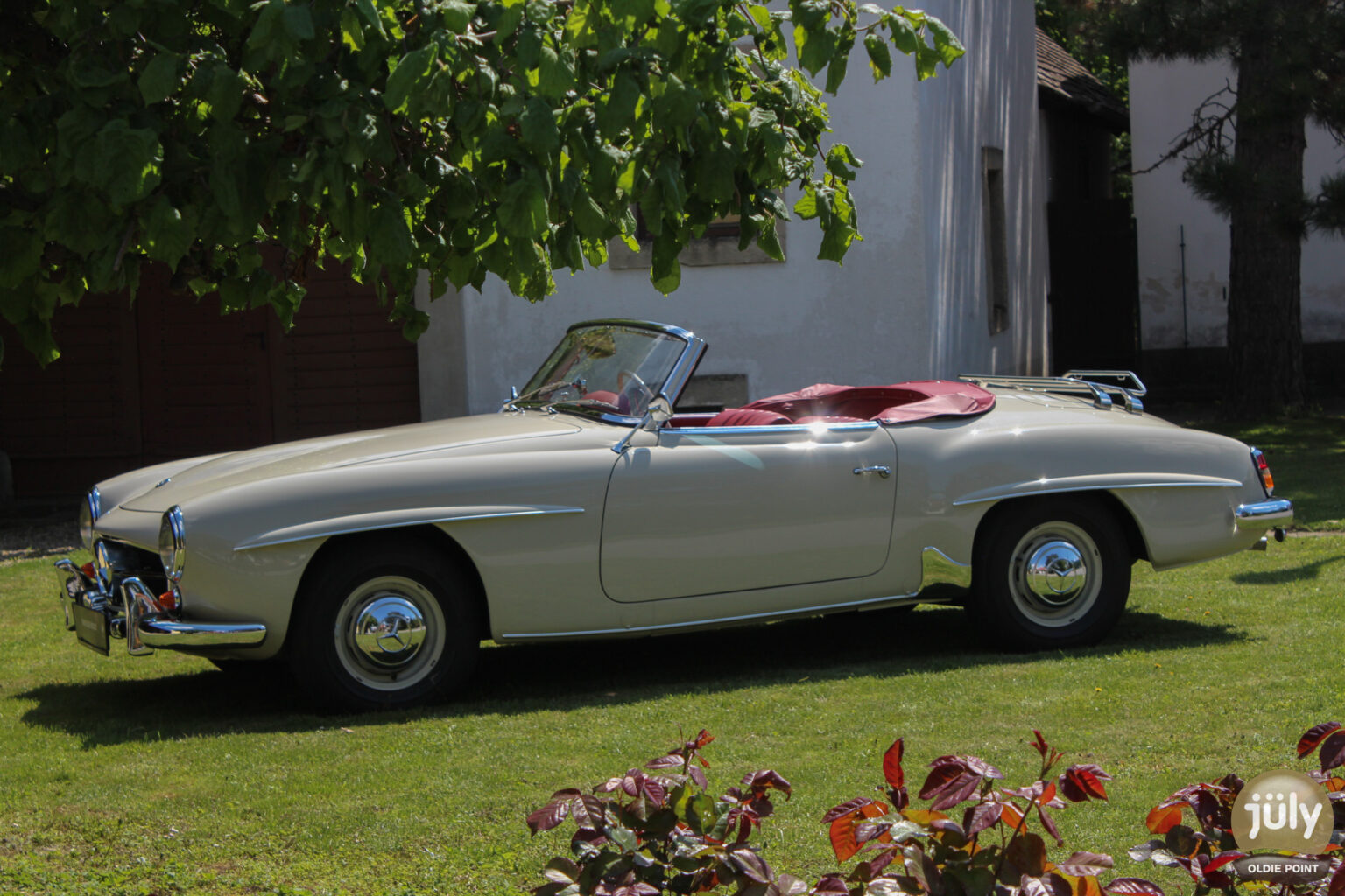 Mercedes 190 SL_Oldie_Point-13