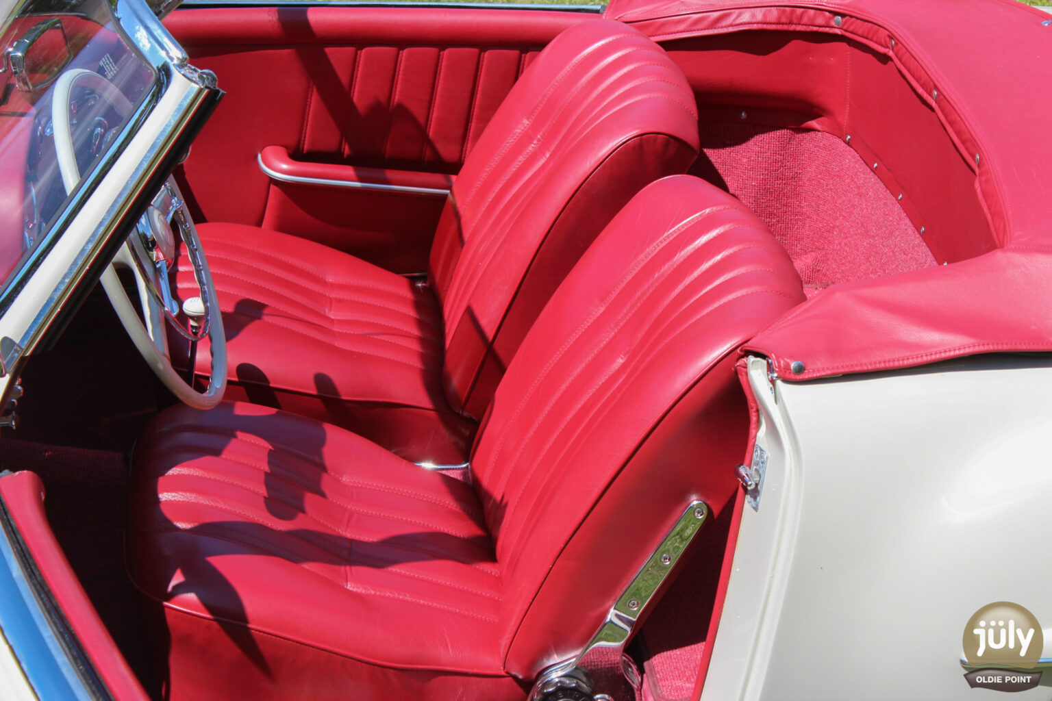 Mercedes 190 SL_Oldie_Point-15