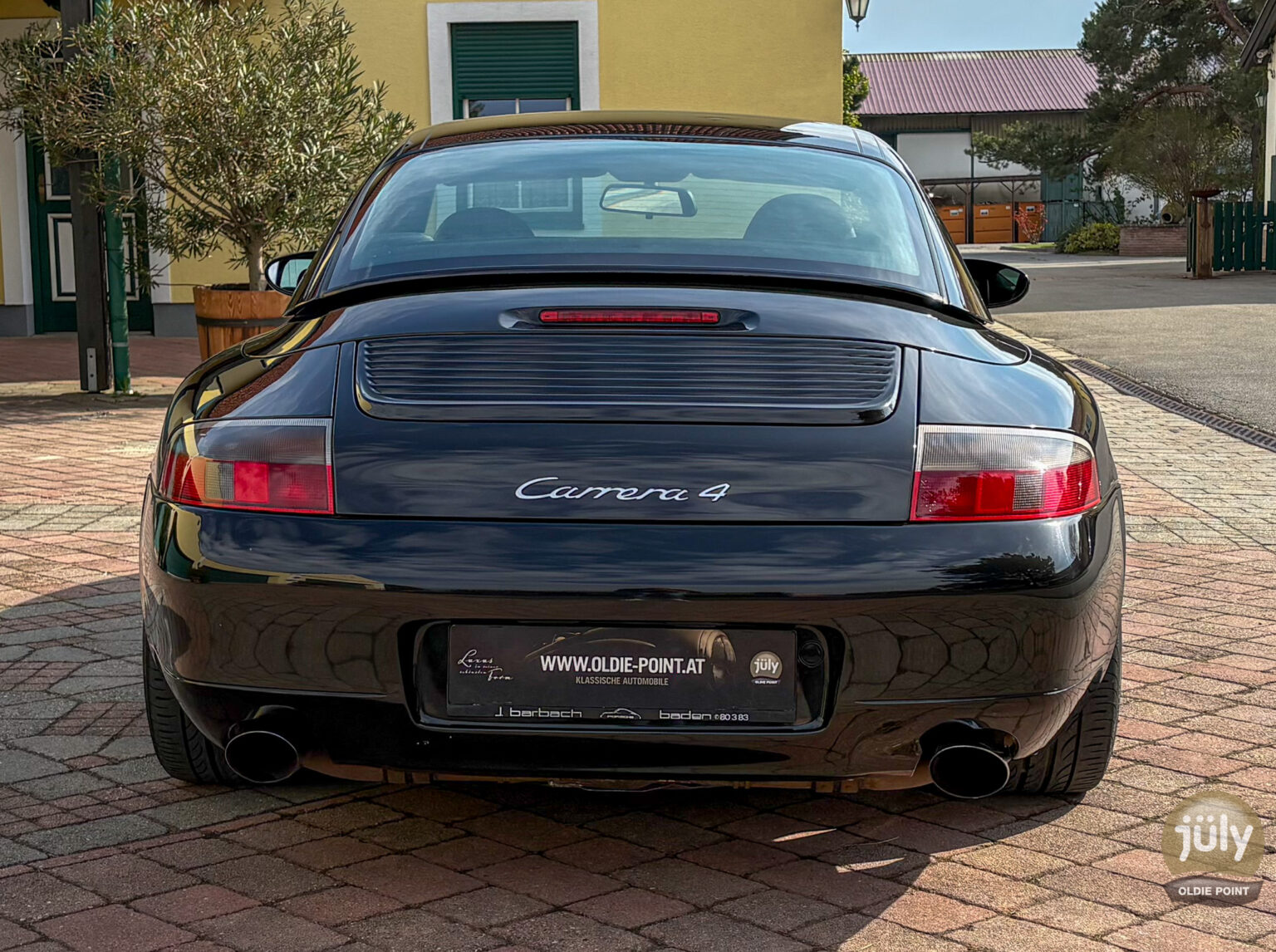 Porsche_996-911-Schwarz_Herzog-11