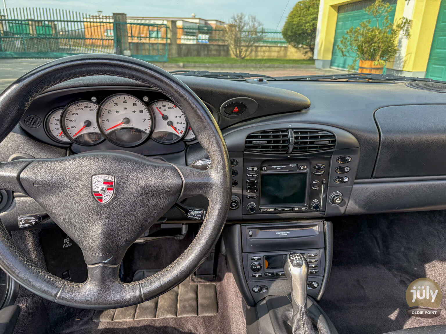 Porsche_996-911-Schwarz_Herzog-18