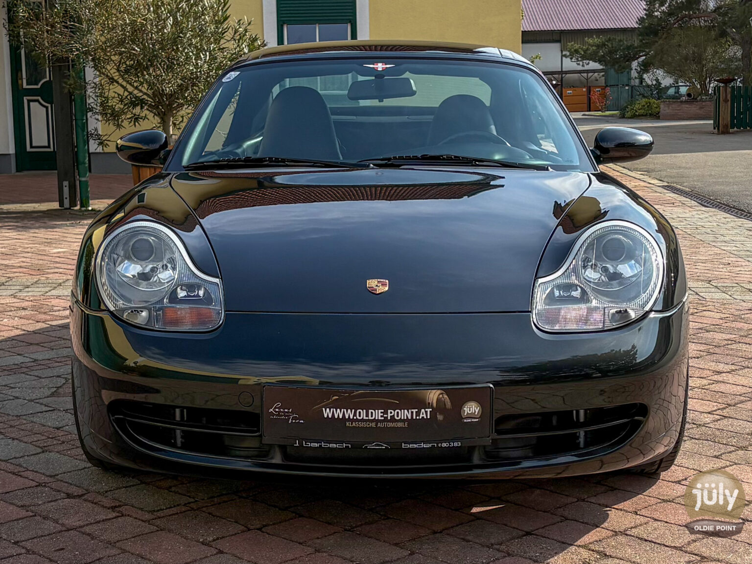 Porsche_996-911-Schwarz_Herzog-2
