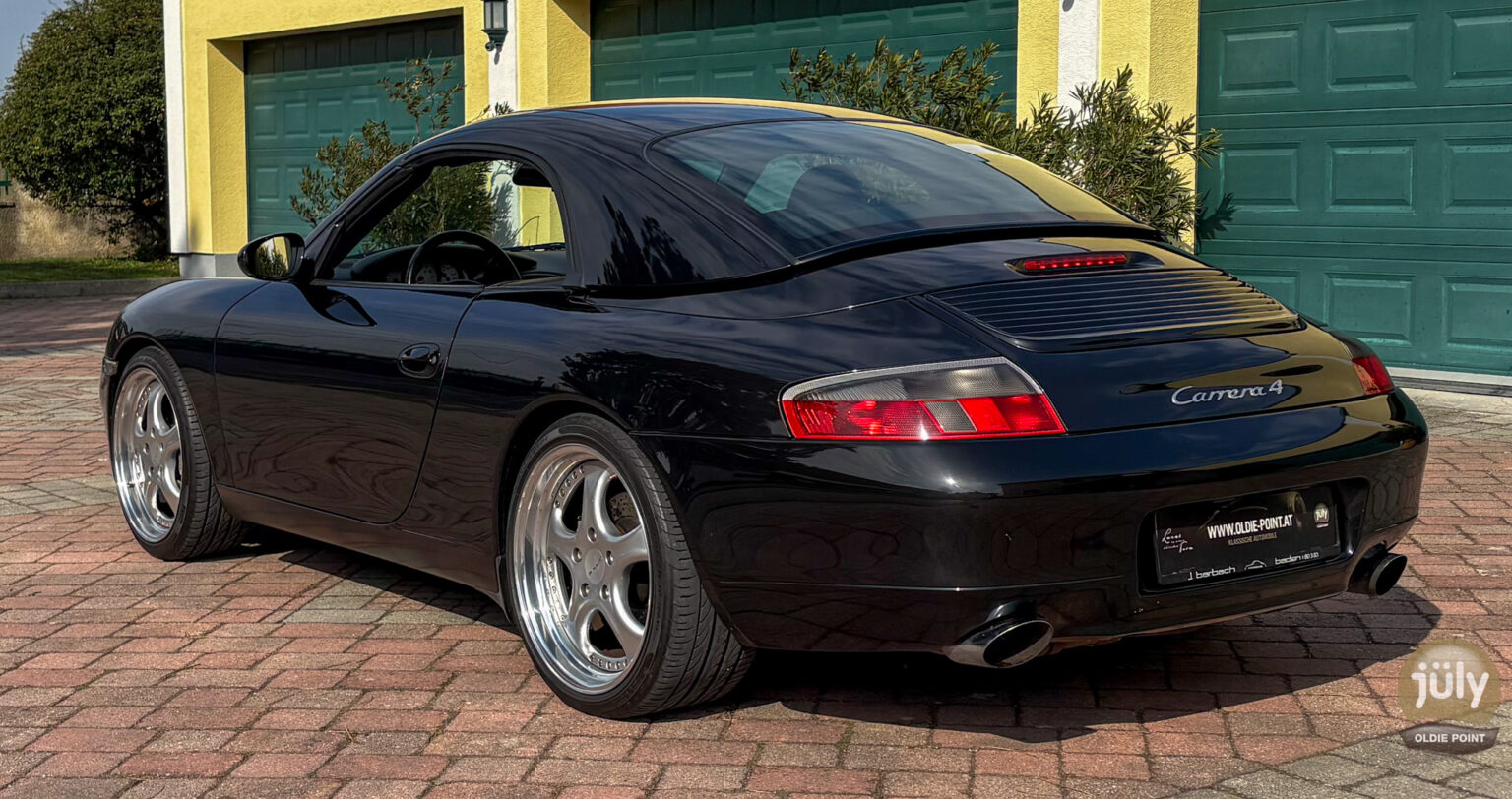 Porsche_996-911-Schwarz_Herzog-4