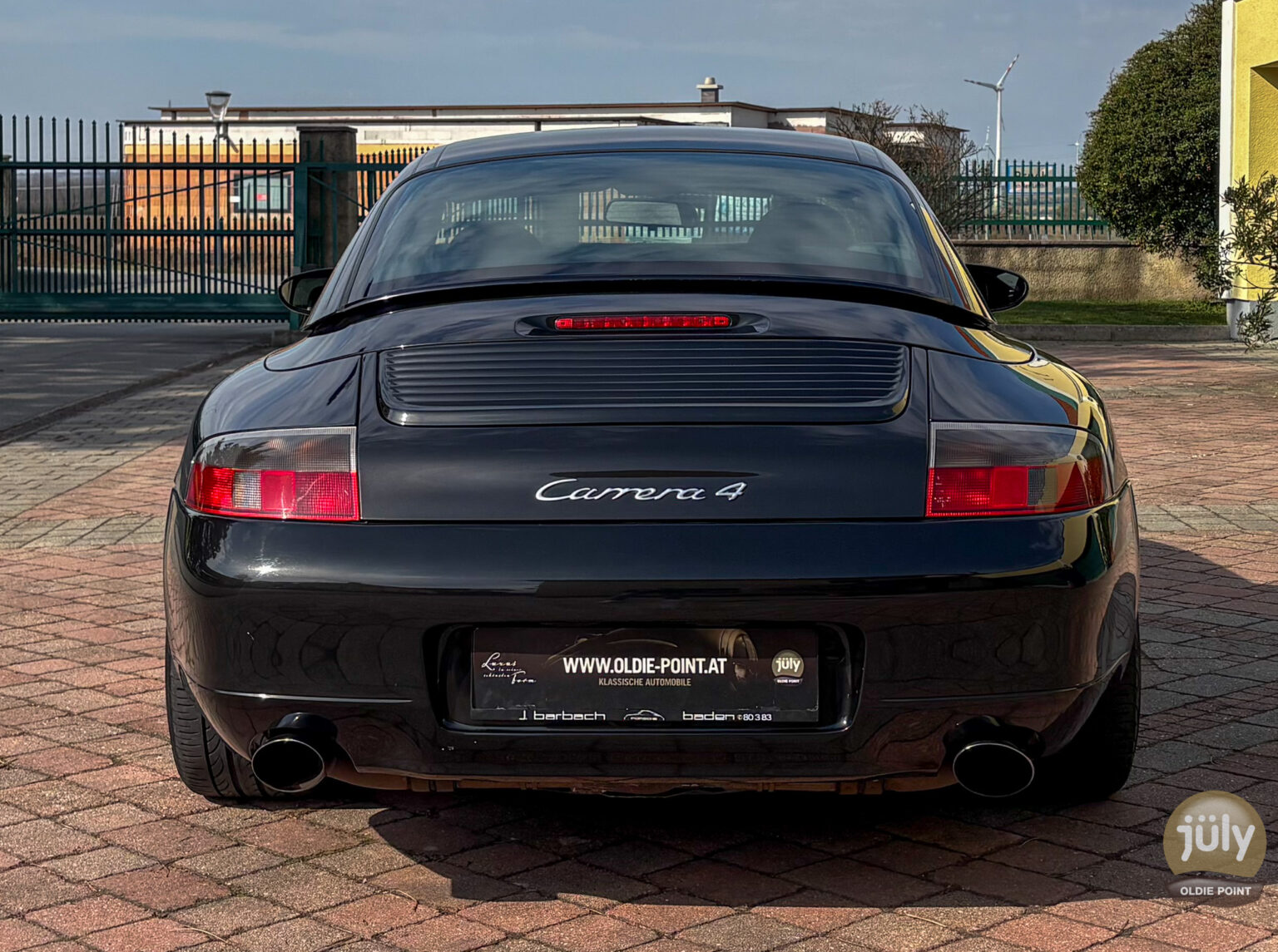 Porsche_996-911-Schwarz_Herzog-5